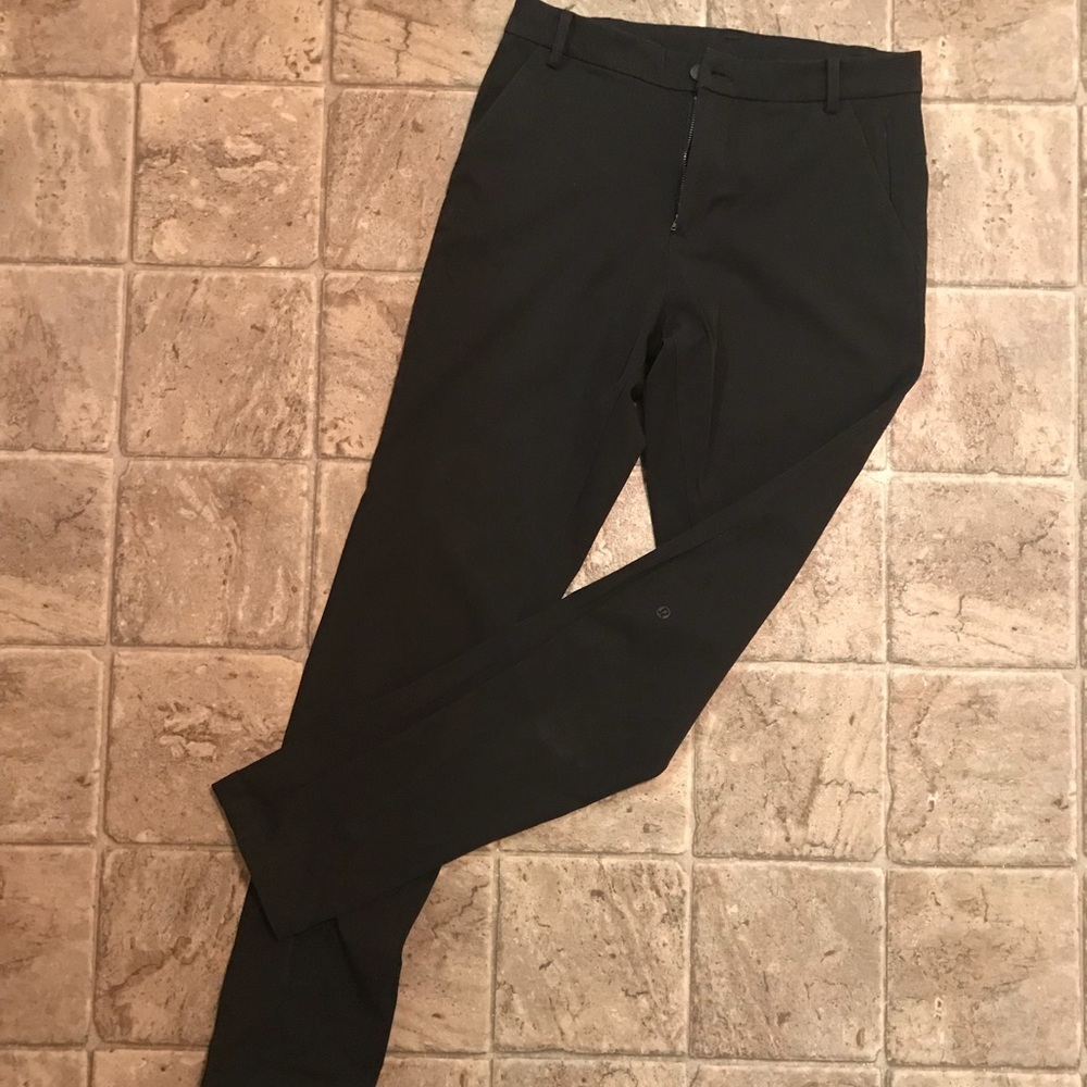 Like new lululemon men’s commission pants